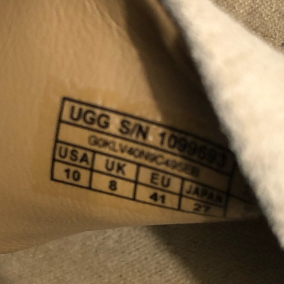 Ugg Wedge Espadrille Tie Around Sandals. Size 10. - Picture 8 of 9